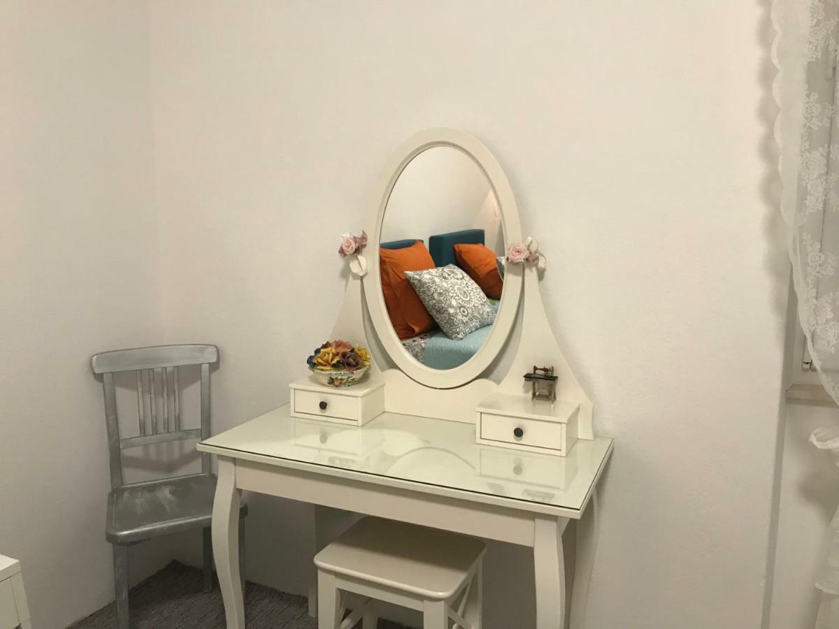 Apartment Kapo Спліт Екстер'єр фото