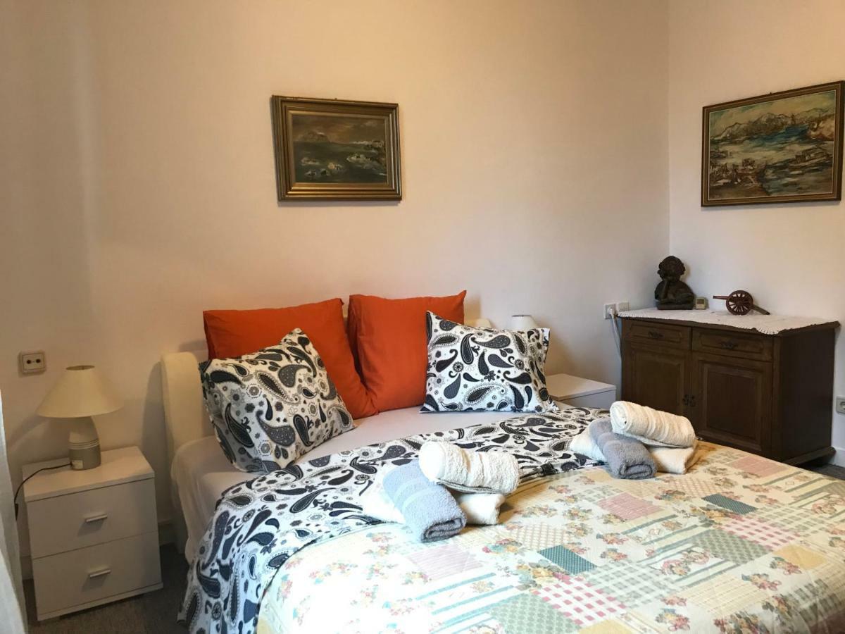Apartment Kapo Спліт Екстер'єр фото