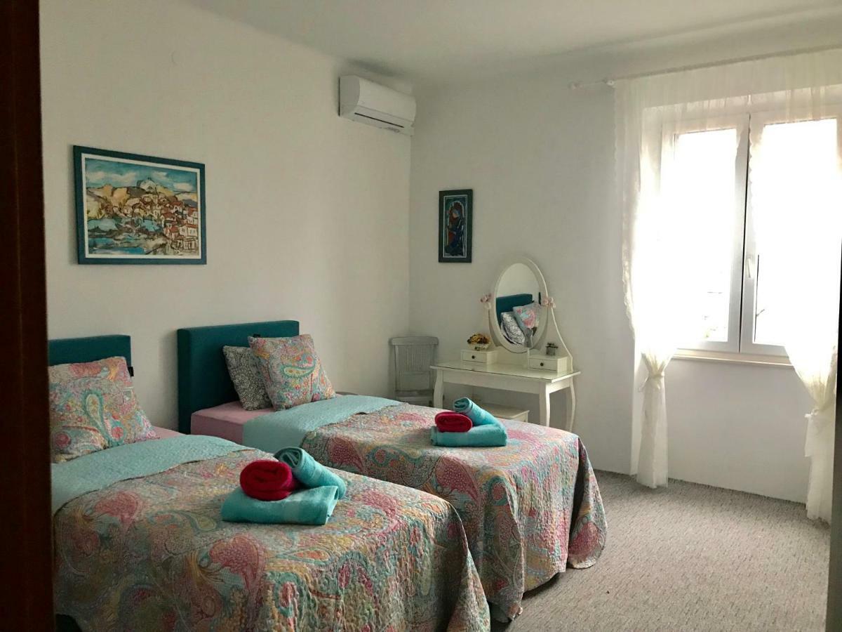 Apartment Kapo Спліт Екстер'єр фото